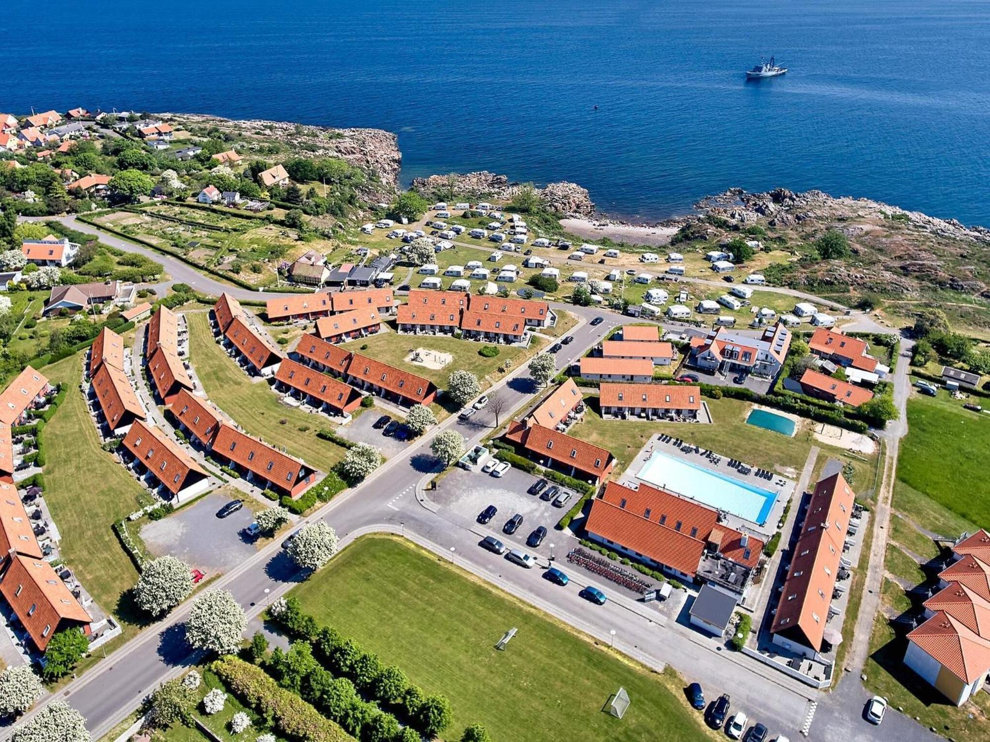 5 Person Holiday Home On A Holiday Park In Gudhjem Exterior photo